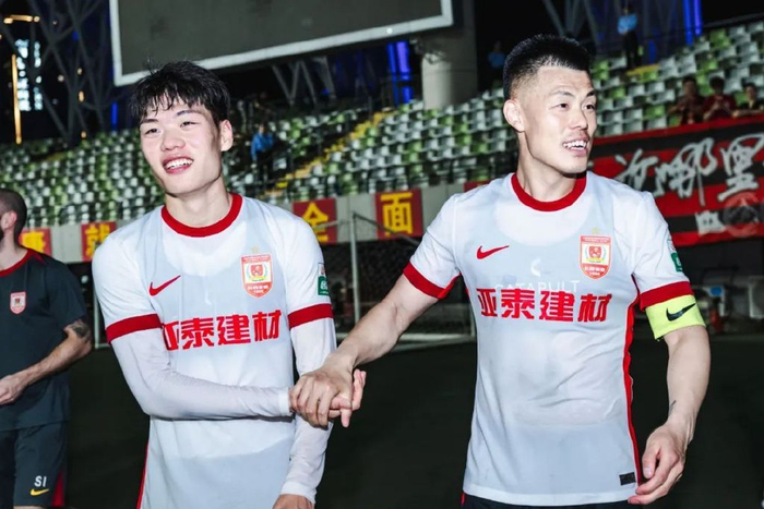 13輪追平歷史最差開局，譚龍：站得住，亞泰旗就不會倒