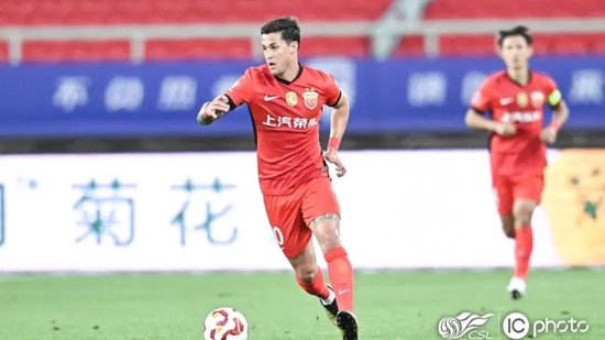 維塔爾世界波開胡，海港客場(chǎng)2-0三鎮(zhèn)止頹