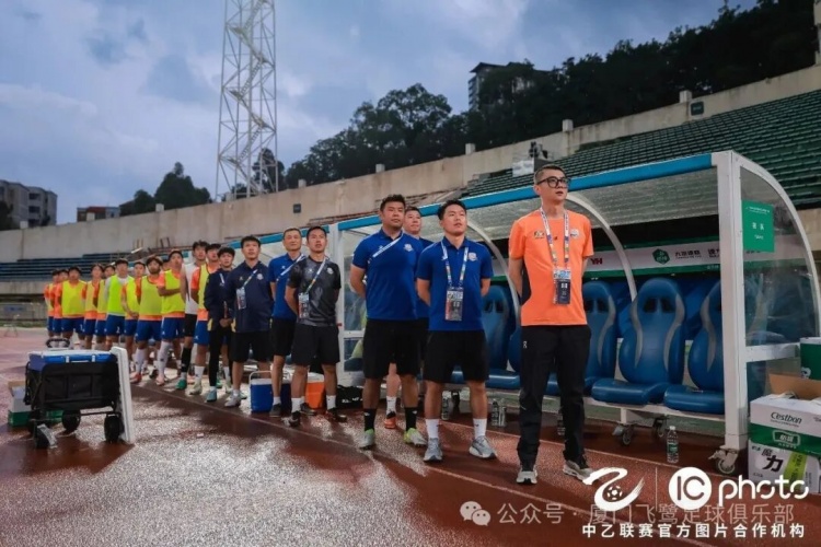 劉子銘雙響領跑射手榜，廈門飛鷺客勝廣州蒲公英升至爭冠組第三