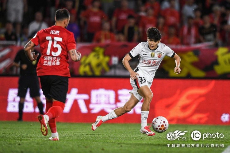 姆本扎+熱菲尼奧三分鐘兩球逆轉(zhuǎn)，海港客場2-3遭鐵人楠波灣絕殺